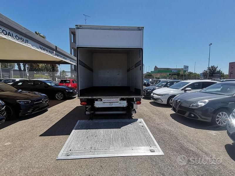 Usata Mercedes Sprinter 143 CV (105 kW) 2018 Bianco Furgone