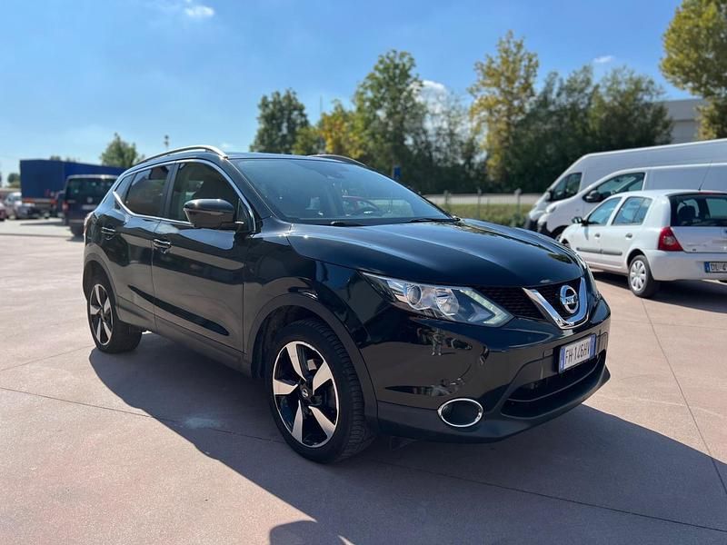 Usata Nissan Qashqai Black Edition 130 CV (95 kW) 2017 Nero SUV