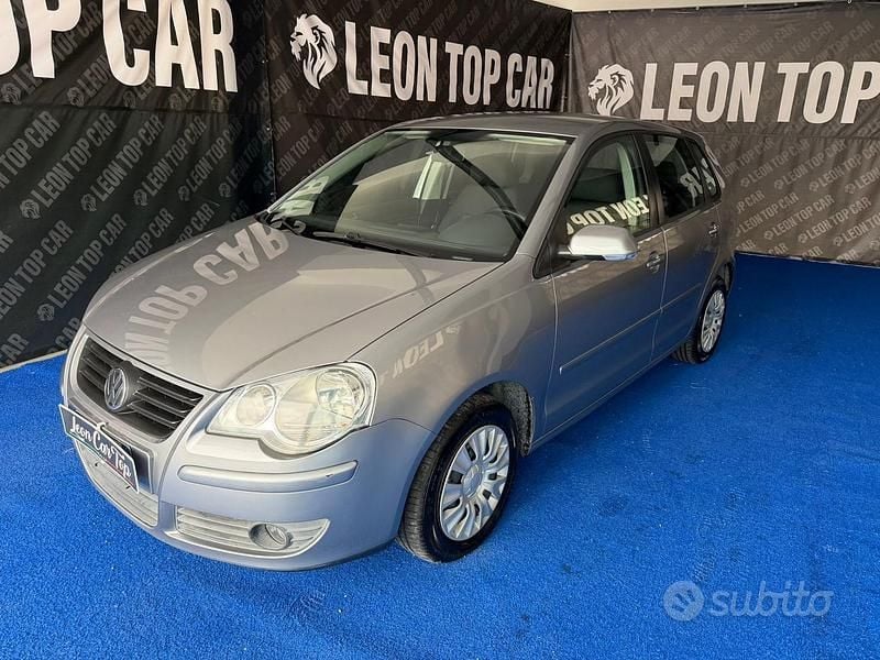Usata VW Polo Comfortline 70 CV (51 kW) 2008 Grigio Utilitaria