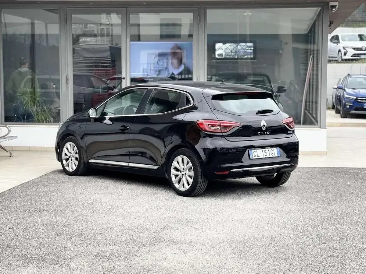 Usata Renault Clio V 91 CV (66 kW) 2022 Nero Berlina