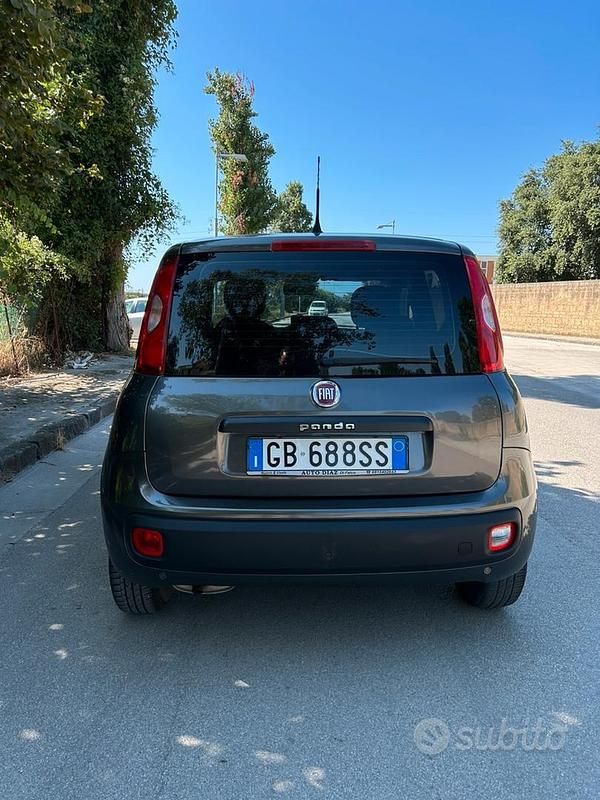 Usata Fiat Panda 60 CV (44 kW) 2019 Utilitaria