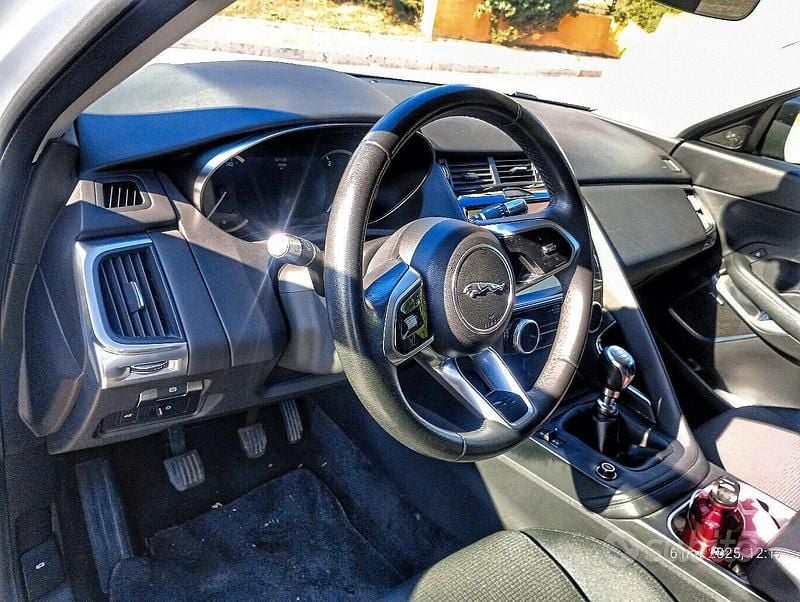 Usata Jaguar E-Pace S 163 CV (119 kW) 2021 Bianco SUV