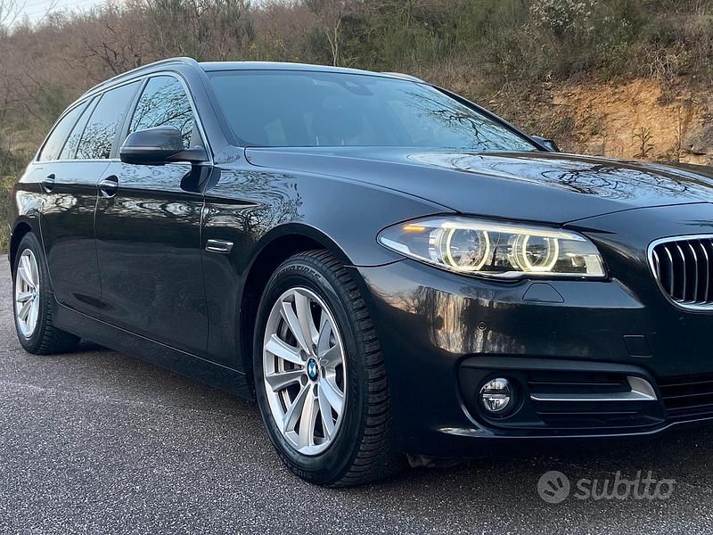 Usata BMW 520 184 CV (135 kW) 2015 Nero Station wagon