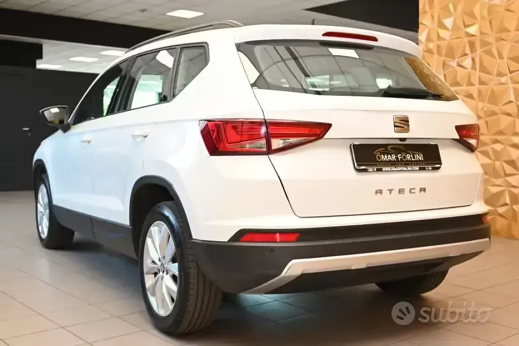 Usata Seat Ateca XCELLENCE 116 CV (85 kW) 2019 Bianco waiss/alcantara nera SUV