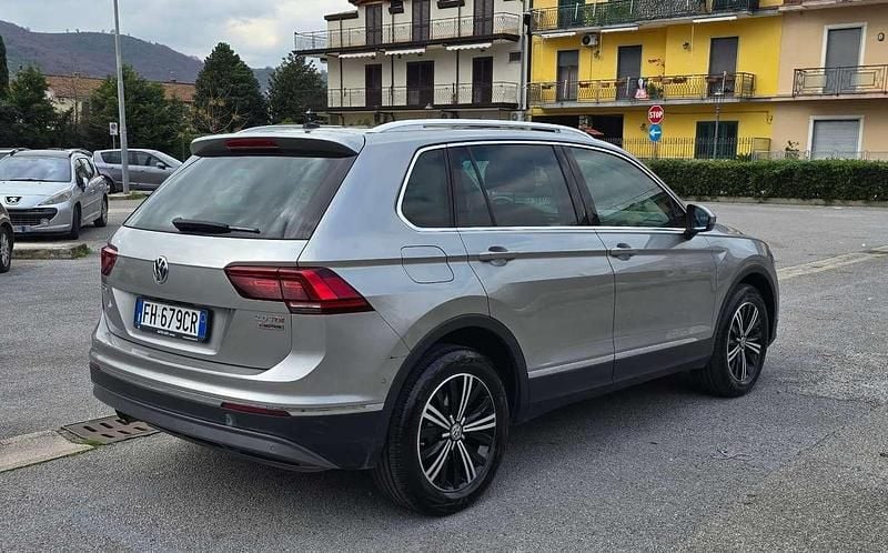 Usata VW Tiguan Executive 190 CV (139 kW) 2017 Argento SUV