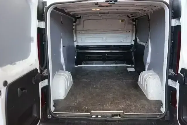 Usata Renault Trafic 110 CV (80 kW) 2024 Bianco