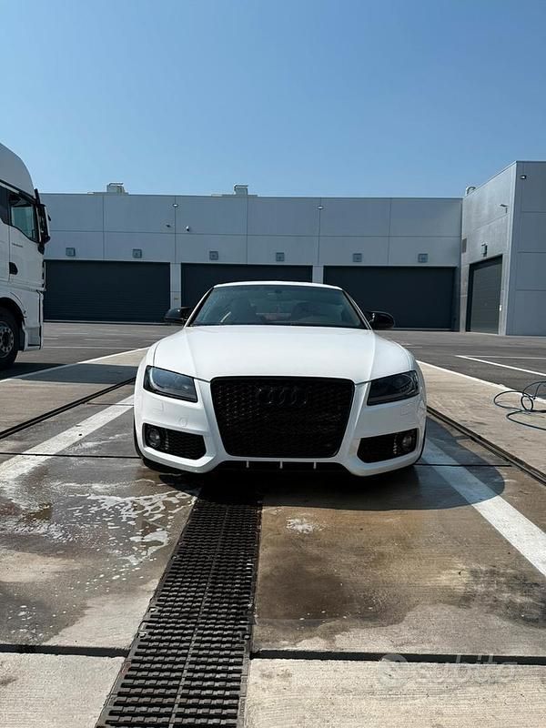 Usata Audi S5 Design 380 CV (279 kW) 2008 Bianco Coupé