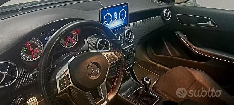Usata Mercedes A180 Premium 109 CV (80 kW) 2014 Bianco
