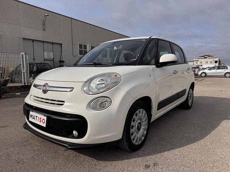 Usata Fiat 500L Lounge 116 CV (85 kW) 2013 Bianco Monovolume