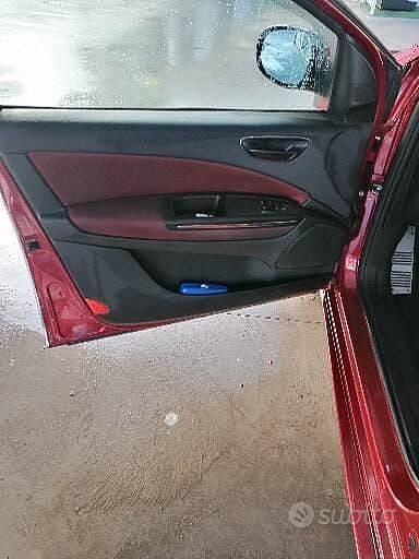 Usata Fiat Bravo 120 CV (88 kW) 2007 Rosso Utilitaria