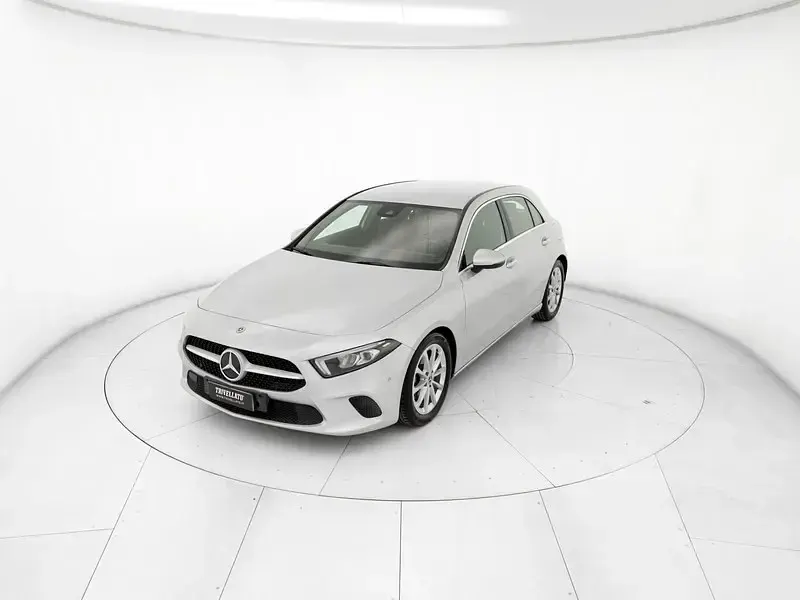 Usata Mercedes A180 Executive 116 CV (85 kW) 2019 Berlina