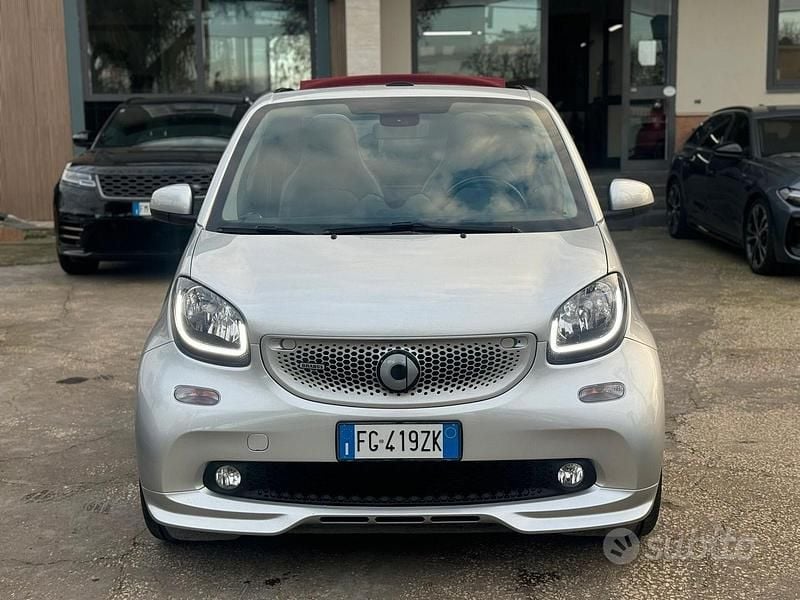 Usata Smart ForTwo Cabrio Brabus 109 CV (80 kW) 2017 Grigio Cabrio
