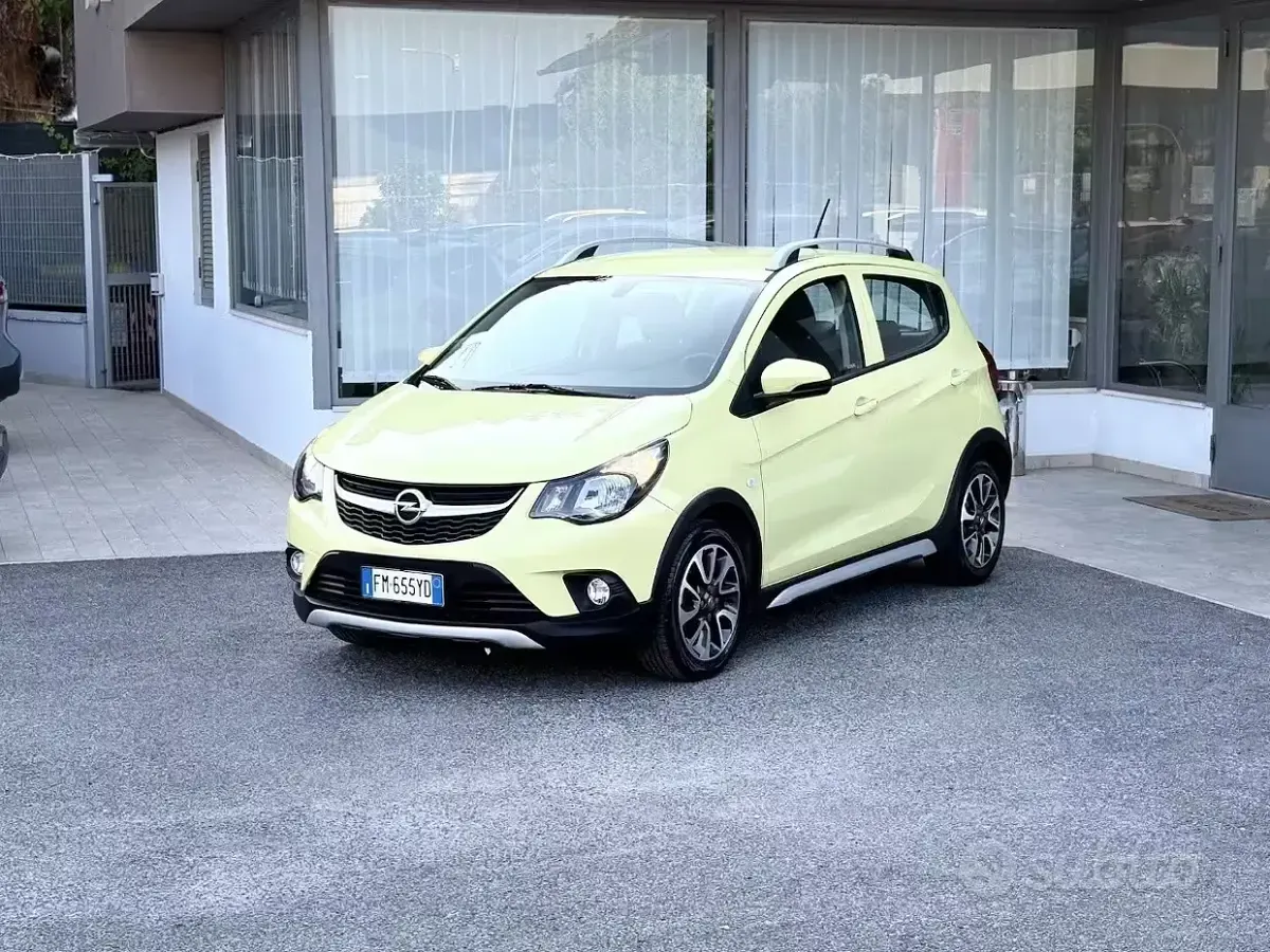 Usata Opel Karl 75 CV (55 kW) 2018 Giallo Utilitaria