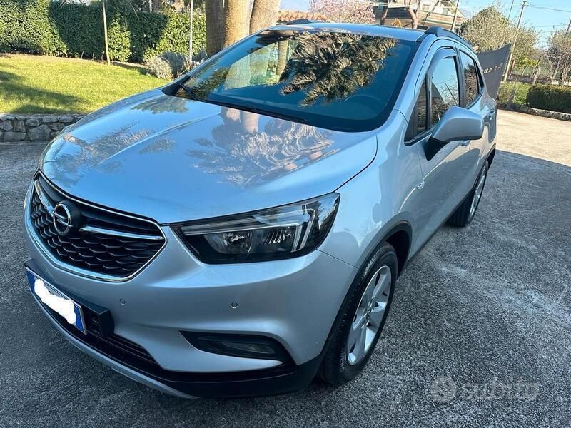 Grigio Usata 2017 Opel Mokka SUV | 10.300 € (Cara) - Immagine 1/4
