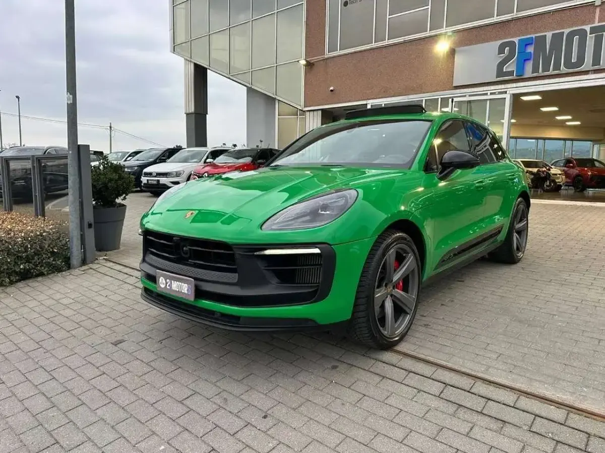 Usata Porsche Macan 441 CV (324 kW) 2022 Python green SUV