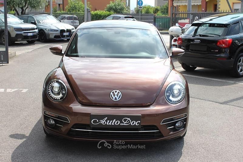 Usata VW Beetle Allstar 105 CV (77 kW) 2017 Bronzo Utilitaria
