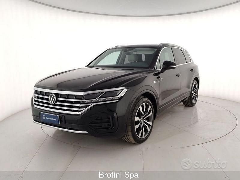 Usata VW Touareg R-line 231 CV (169 kW) 2023 SUV