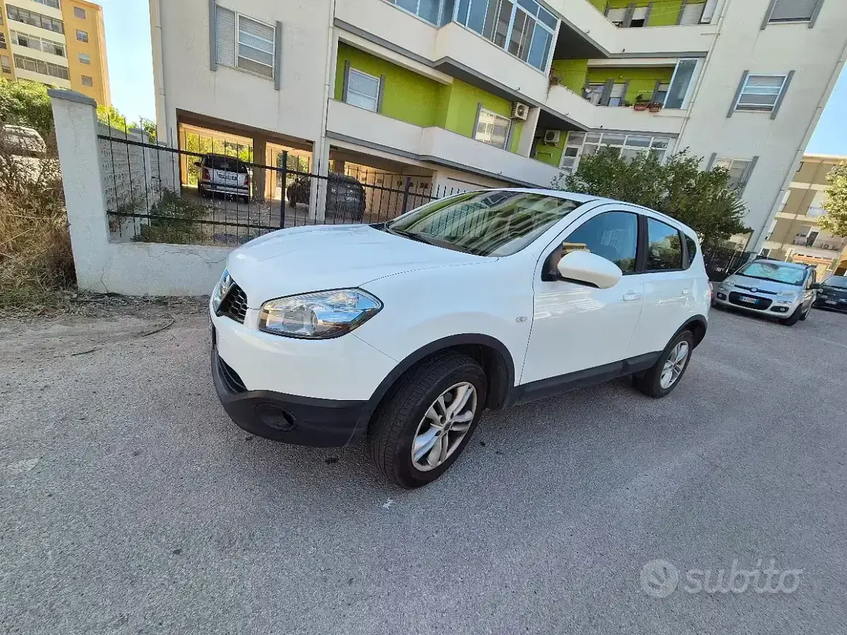 Usata Nissan Qashqai 110 CV (80 kW) 2013 Bianco SUV