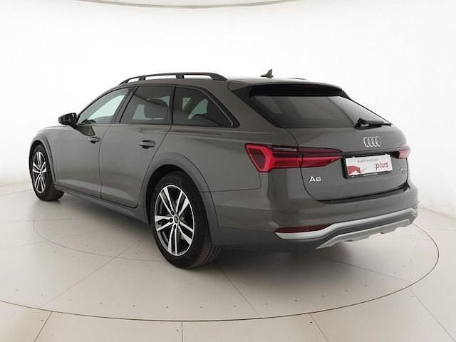 Usata Audi A6 Allroad Comfort 204 CV (150 kW) 2024 Grigio chronos metallizzato Station wagon