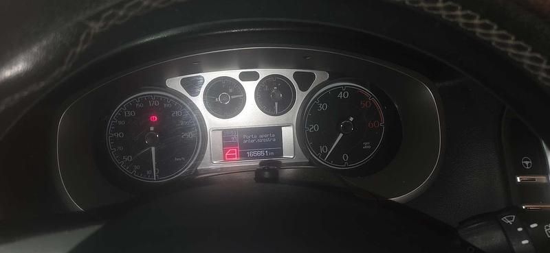 Usata Lancia Delta 165 CV (121 kW) 2008 Utilitaria