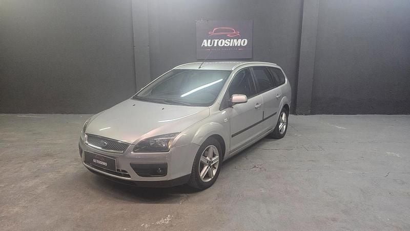 Usata Ford C-MAX Ghia 115 CV (84 kW) 2006 Argento Monovolume