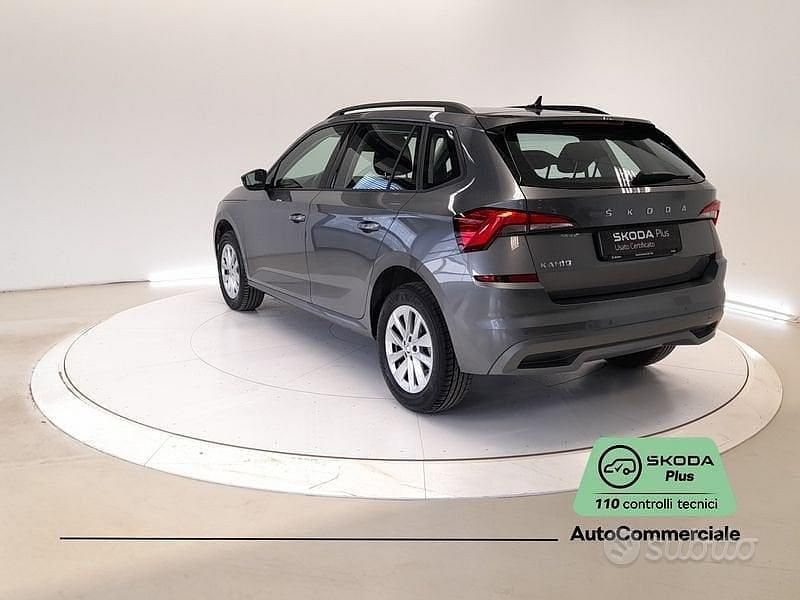Usata Skoda Kamiq Ambition 95 CV (69 kW) 2023 Grigio scuro SUV