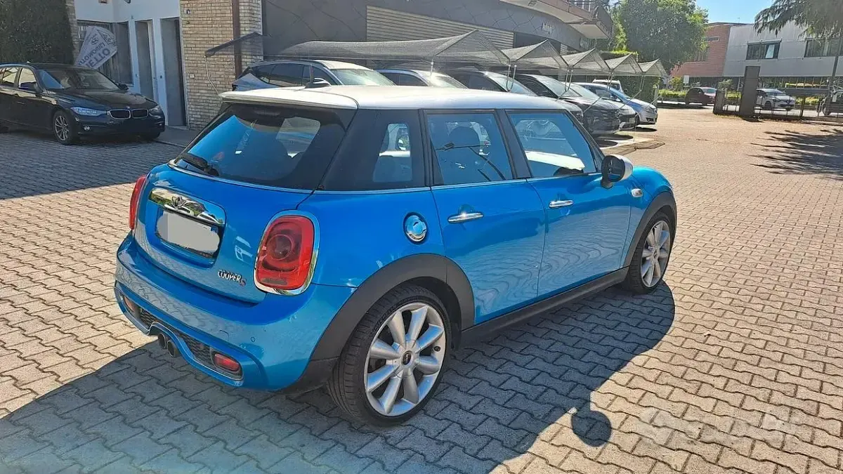 Usata Mini Cooper S 192 CV (141 kW) 2014 Bluazzurro Utilitaria