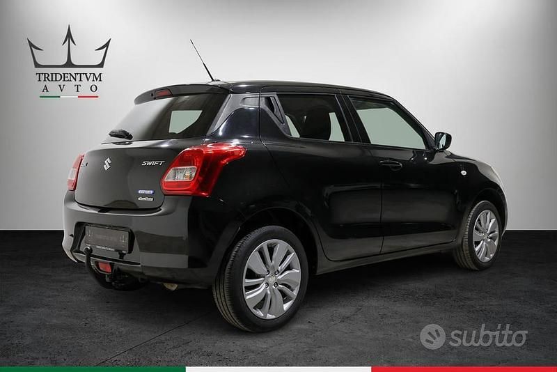 Second-hand Suzuki Swift 90 CP (66 kW) 2020 Negru Hatchback