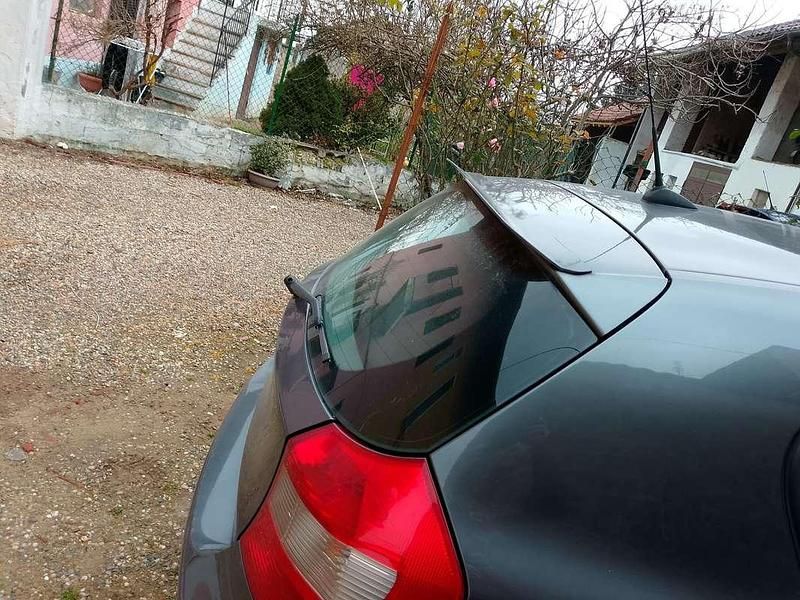 Usata BMW 116 116 CV (85 kW) 2006 Utilitaria