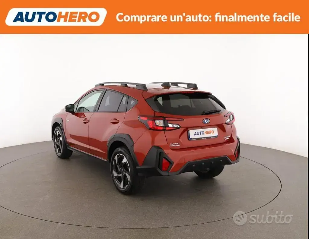 Usado Subaru Crosstrek Style 136 CV (100 kW) 2024 Naranja SUV