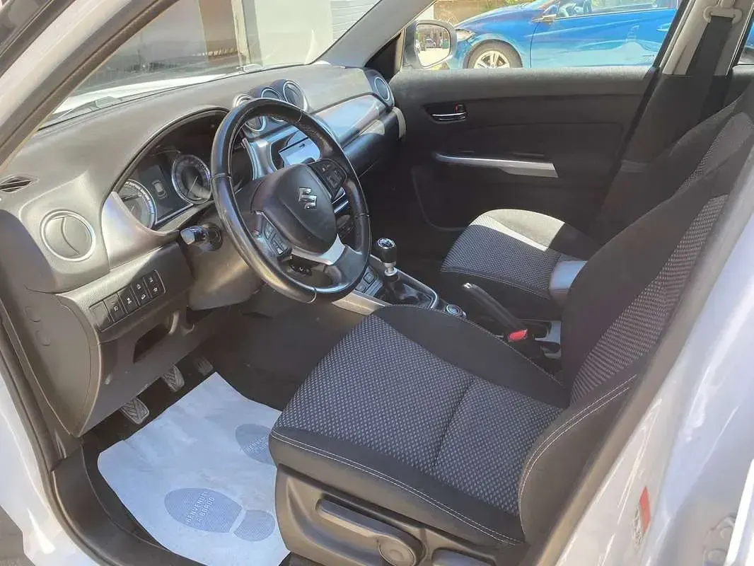 Usata Suzuki Vitara 129 CV (94 kW) 2020 SUV