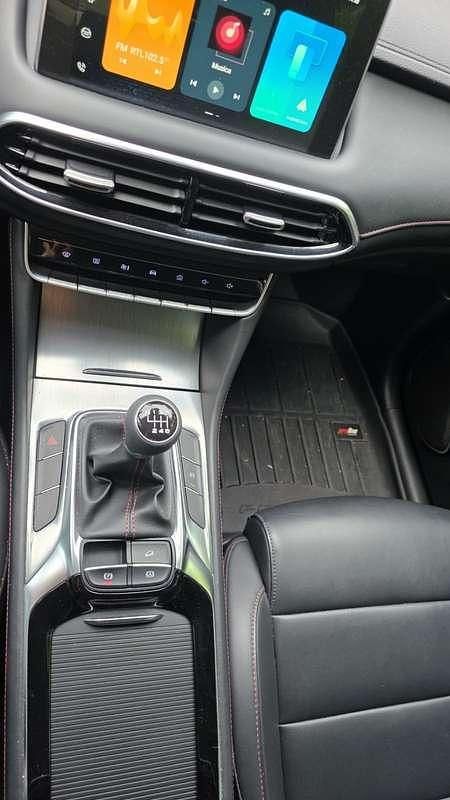 Usata MG HS Comfort 162 CV (119 kW) 2023 Grigio SUV