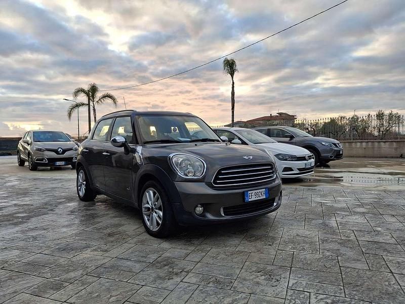 Usata Mini Cooper D Countryman 111 CV (81 kW) 2011 Grigio SUV