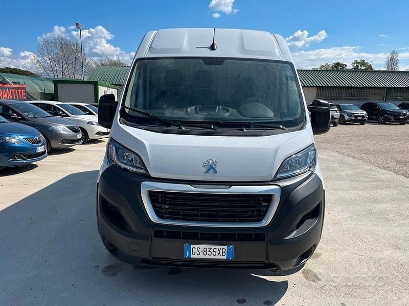 Usata Peugeot Boxer 120 CV (88 kW) 2024 Bianco Furgone