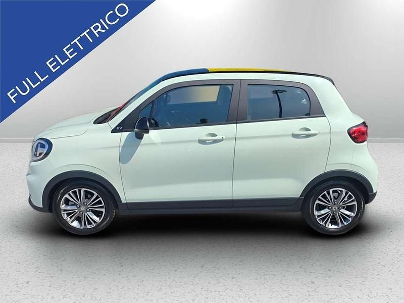 Nuova Leapmotor T03 38 kW (52 CV) 2025 Light green Utilitaria