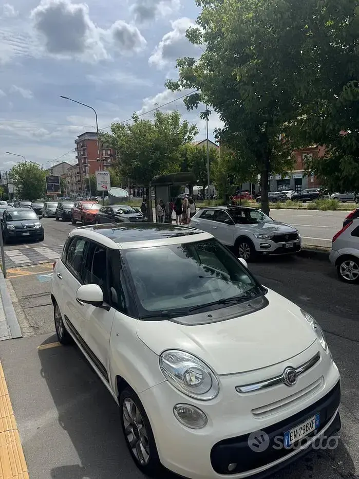 Usata Fiat 500L Lounge 95 CV (69 kW) 2014 Monovolume