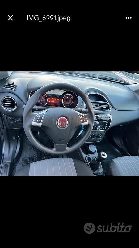 Usata Fiat Punto Street 95 CV (69 kW) 2018 Utilitaria