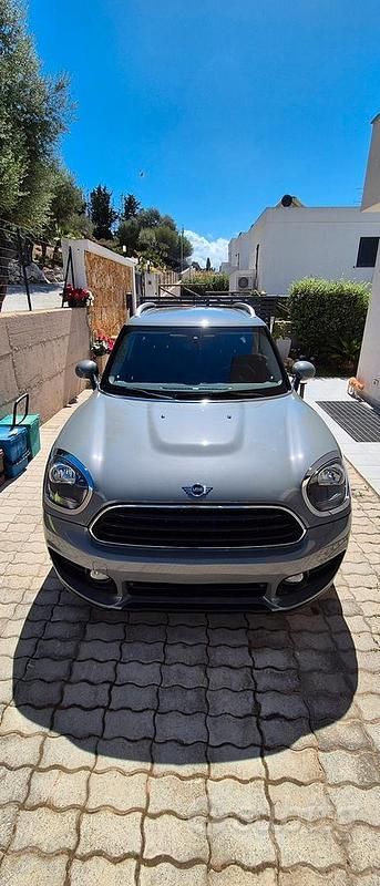 Usata Mini Countryman 156 CV (114 kW) 2019 Grigio SUV