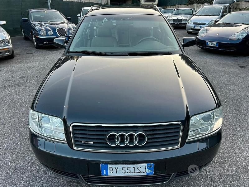 Usata Audi A6 220 CV (161 kW) 2002 Nero Station wagon