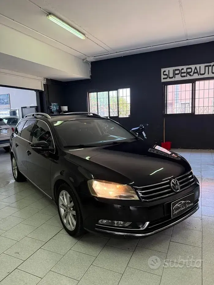 Usata VW Passat Highline 140 CV (102 kW) 2012 Nero Station wagon