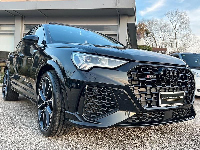 Usata Audi RS Q3 Sportback Black Edition 400 CV (294 kW) 2022 Nero SUV