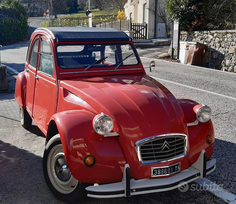 Usata Citroën 2CV 29 CV (21 kW) 1981 Rosso Berlina