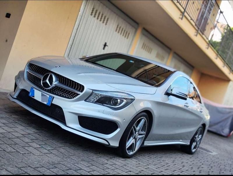 Usata Mercedes CLA220 Premium 170 CV (125 kW) 2014 Berlina
