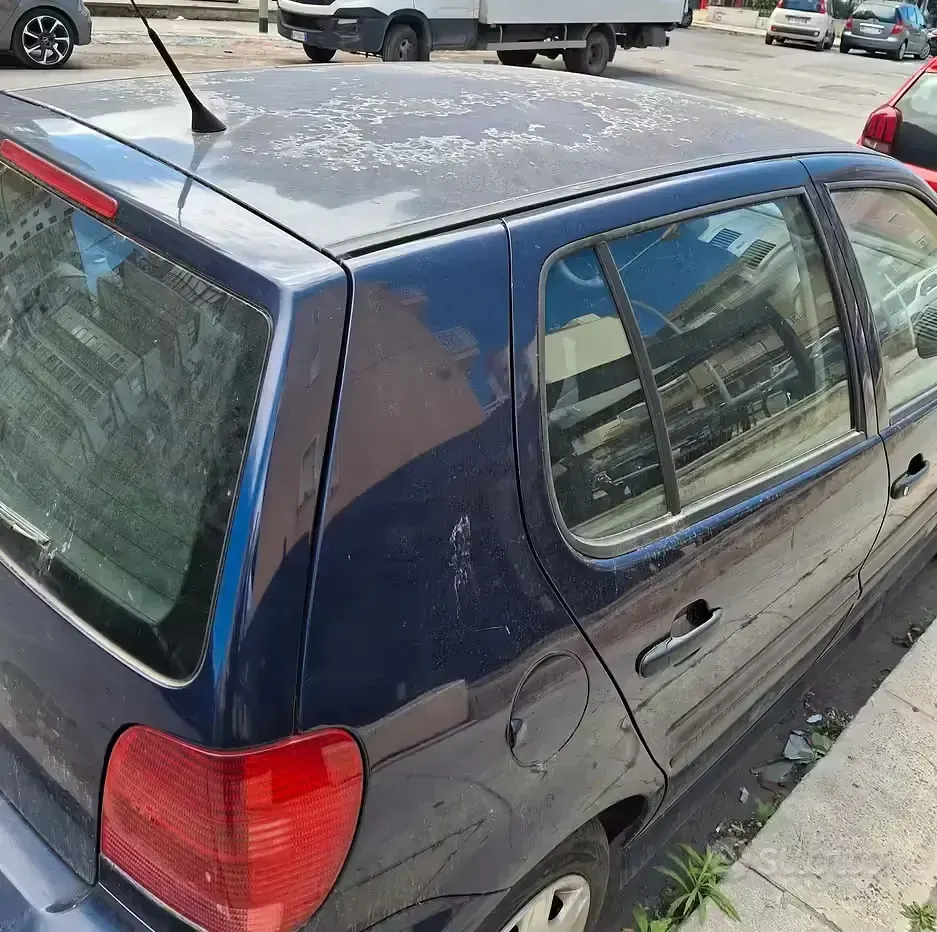 Usata VW Polo 60 CV (44 kW) 2000 Blu Utilitaria