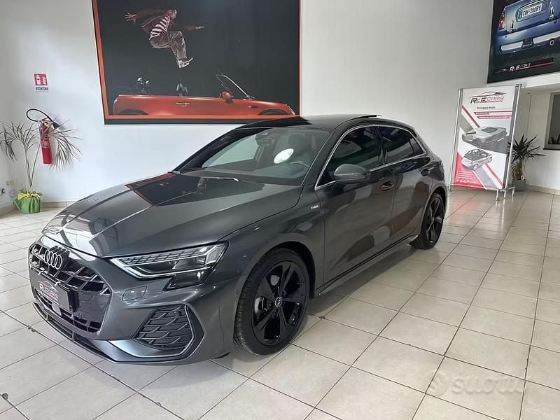 Usata Audi A3 Ambiente 150 CV (110 kW) 2025 Grigio Berlina