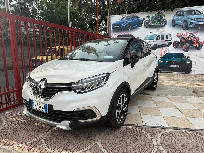 Usata Renault Captur Life 90 CV (66 kW) 2018 Bianco SUV
