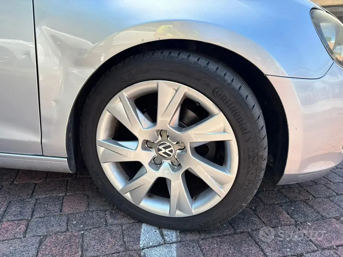 Usata VW Golf VI 110 CV (80 kW) 2009 Grigio Utilitaria