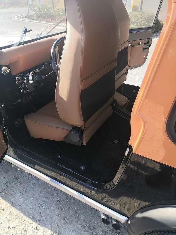 Usata Jeep CJ 54 CV (39 kW) 1980 Nero Cabrio