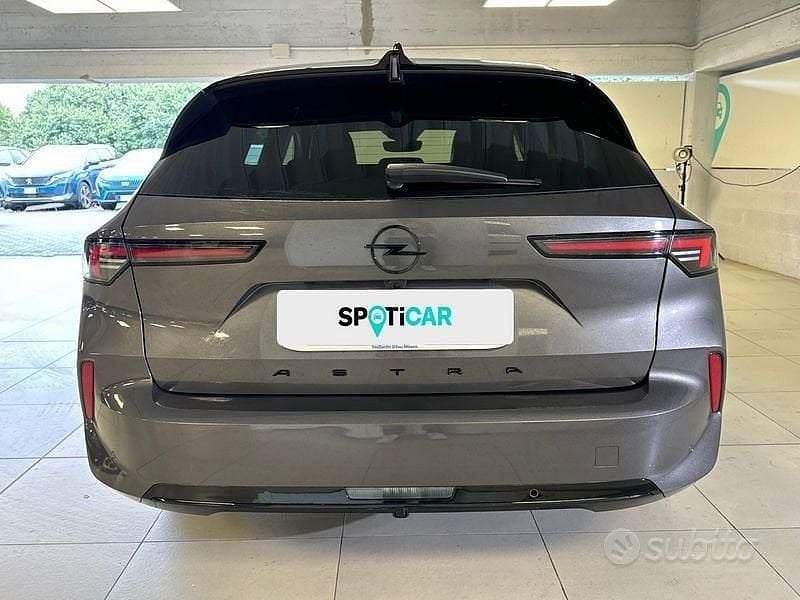 Usata Opel Astra 131 CV (96 kW) 2024 Grigio Station wagon