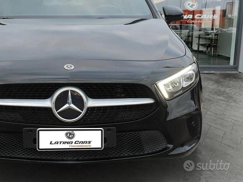 Usata Mercedes A180 Business 116 CV (85 kW) 2022 Nero Berlina